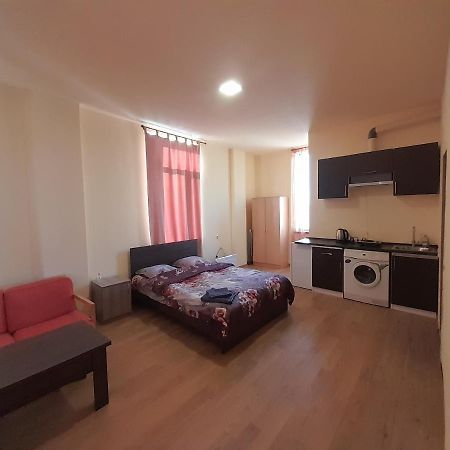 Art Guest House In Kaskad Yerevan Ngoại thất bức ảnh